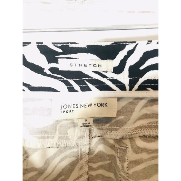 Jones NY Sport Womens Sz 6 Zebra Print Stretch Flat Front 5 Pocket Animal - Picture 7 of 7